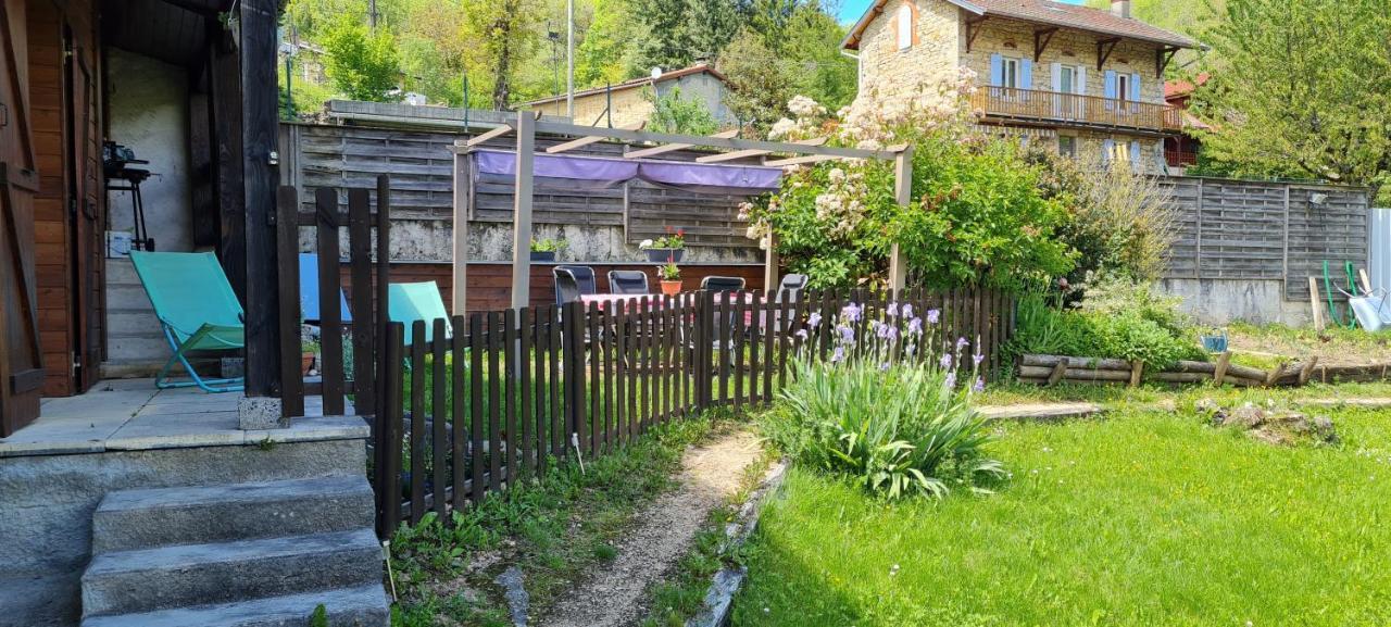Au Chalet D'Anna Saint-Rambert-en-Bugey Exterior photo